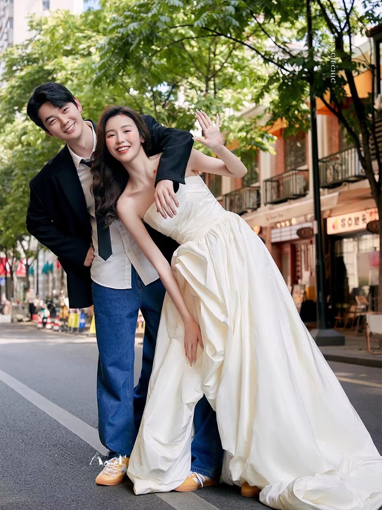 Photography Wedding - Abito da sposa in denim alla