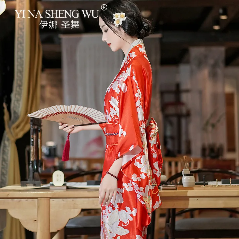 Kimono Wanita Tradisionale Jep - Fotografi Fashion recensione e prezzo