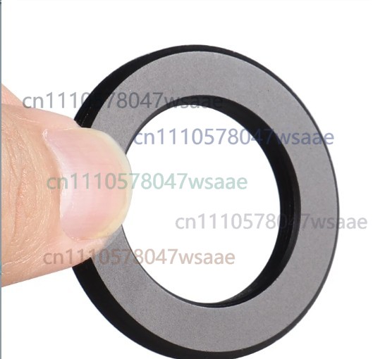 Anello Adattatore con Filettat - Lens Adapter Ring recensione e prezzo