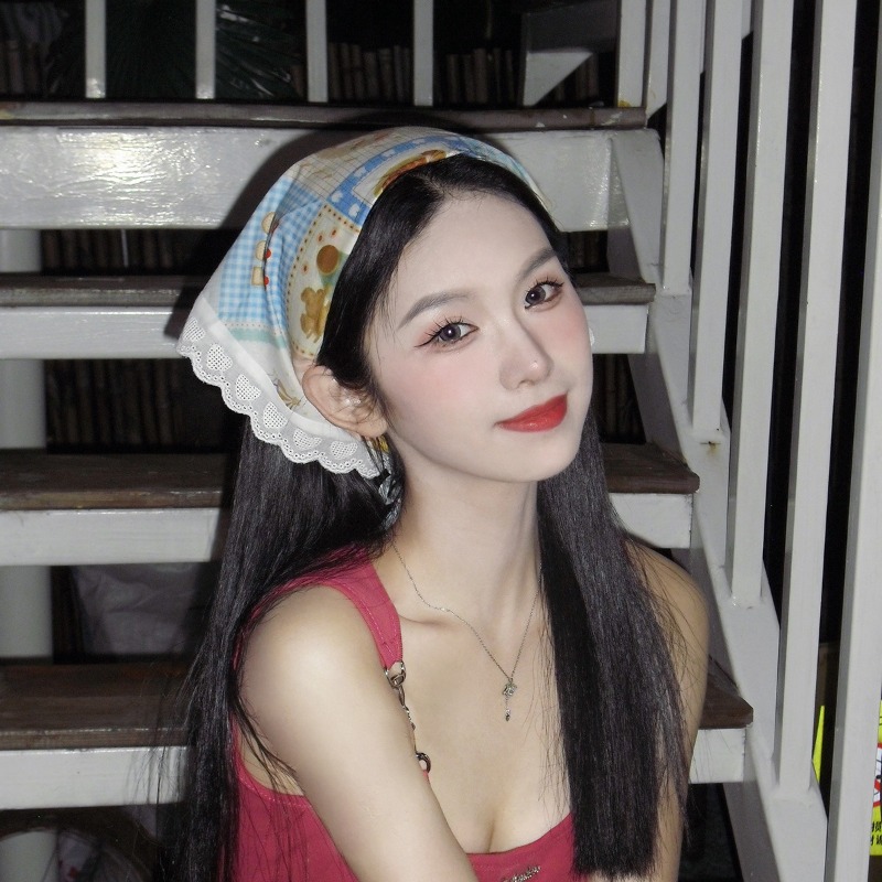 Foulard Triangolare in Pizzo F - Photography Triangle recensione e prezzo