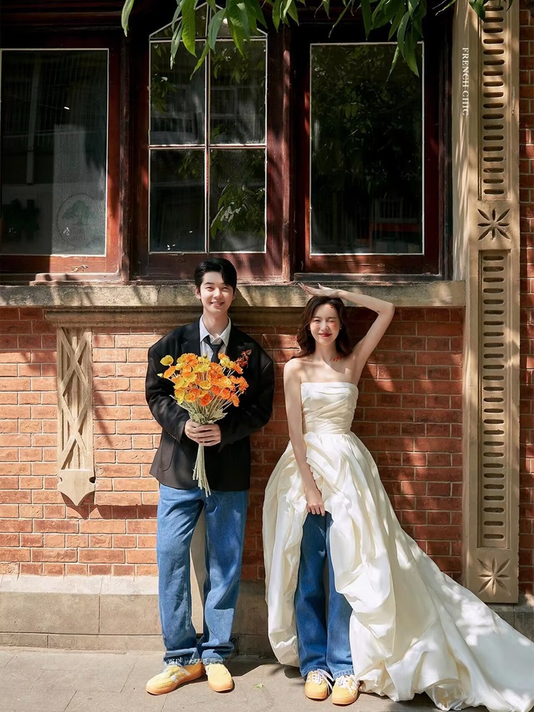 Abito da sposa in denim alla m - Photography Wedding recensione e prezzo